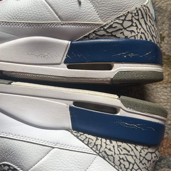 Air Jordan Retro 3 True Blue 2017 - Picture 3 of 6